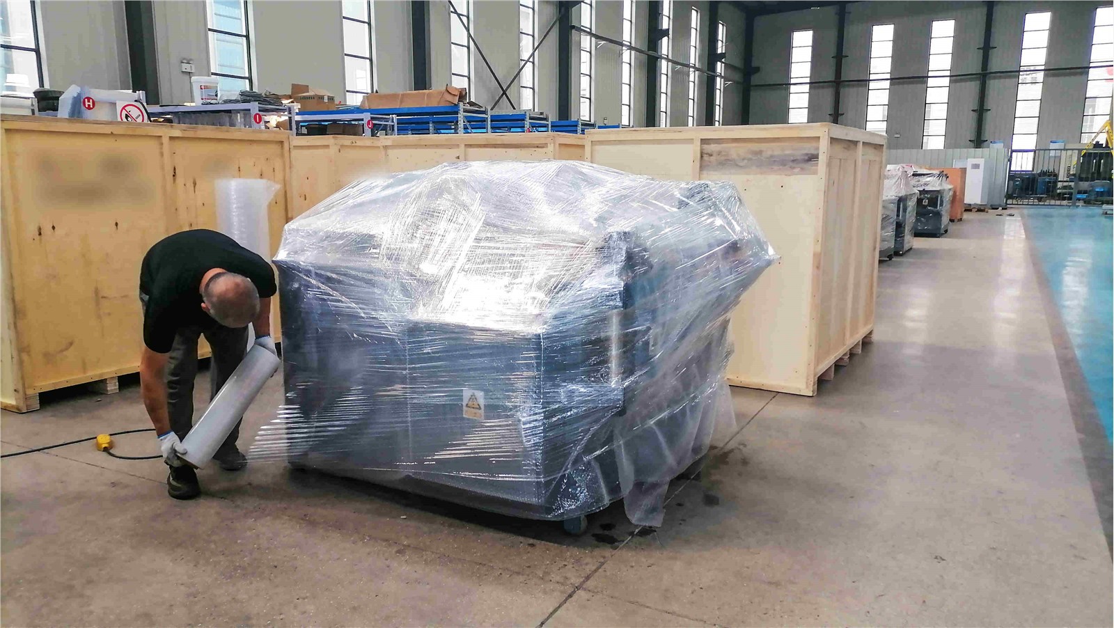 máy gia công thanh cái đồng